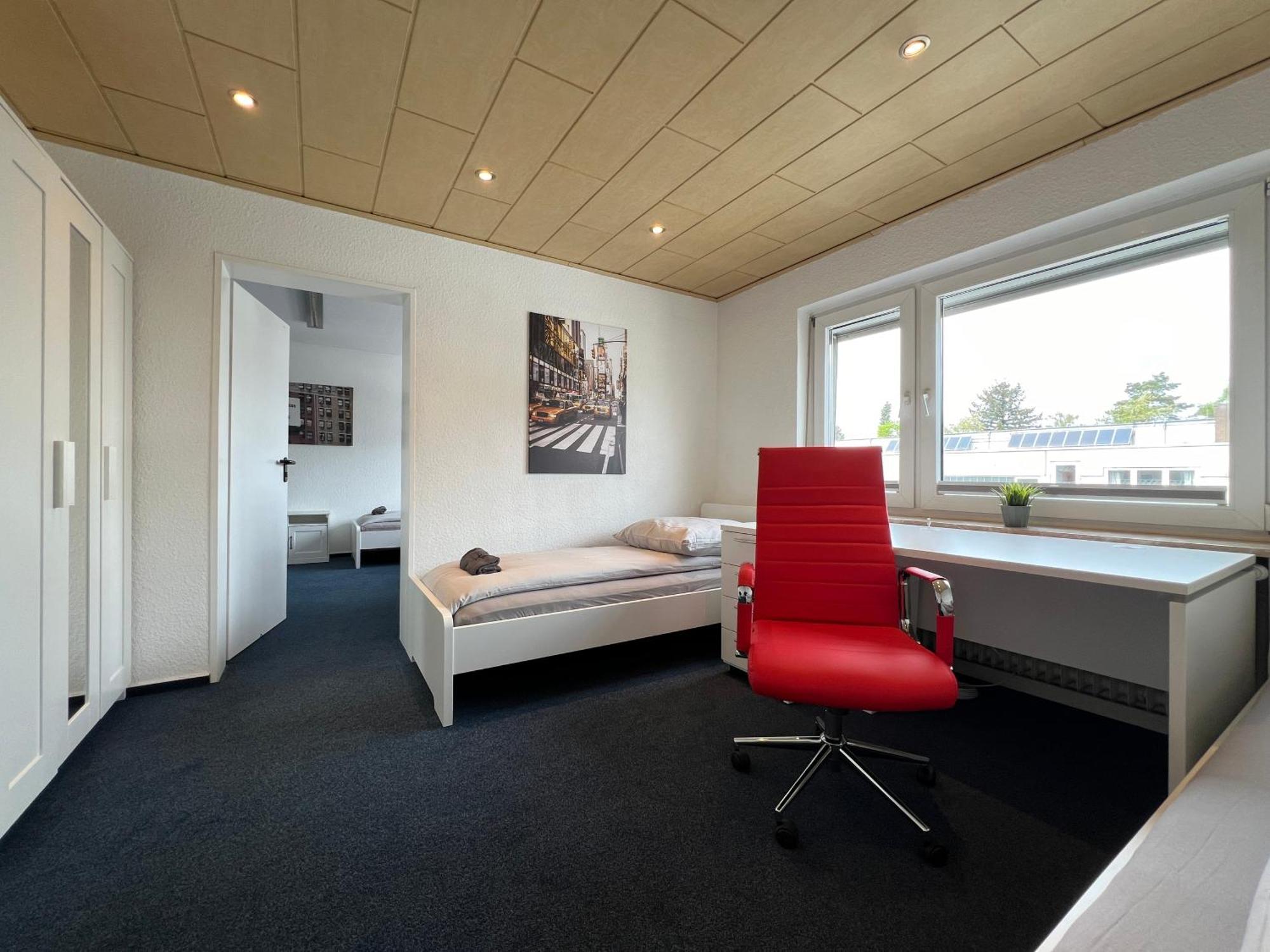 Mieterlux Frankfurt Heusenstamm 46 Hotel Exterior photo
